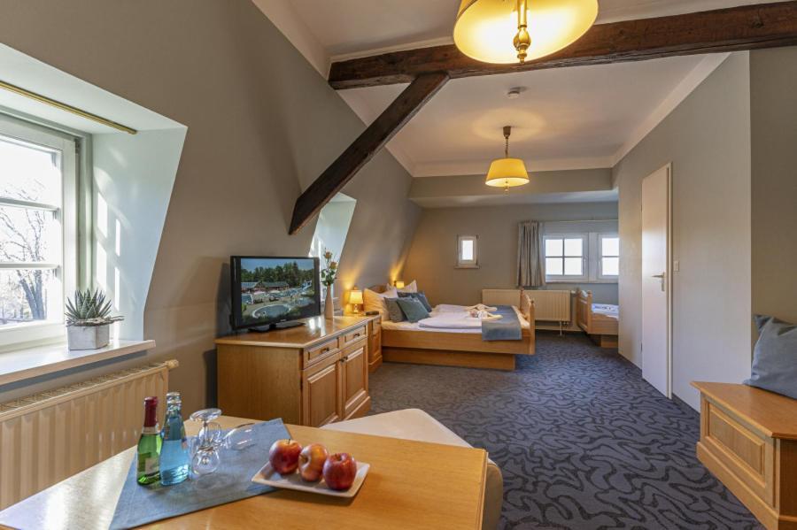 Hotel Ross Zwönitz Kültér fotó